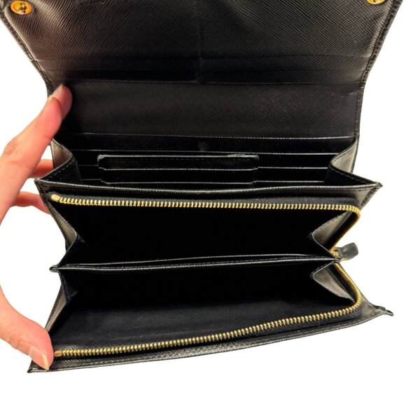 Prada Long Wallet in Black Saffiano Leather - Picture 4 of 6